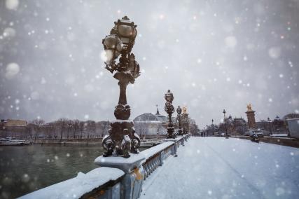 Winter in Paris: Explore the City of Lights at the Heart of the Season