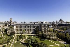 S.A.S OBSERVATOIRE LUXEMBOURG