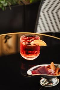 S.A.S OBSERVATOIRE LUXEMBOURG